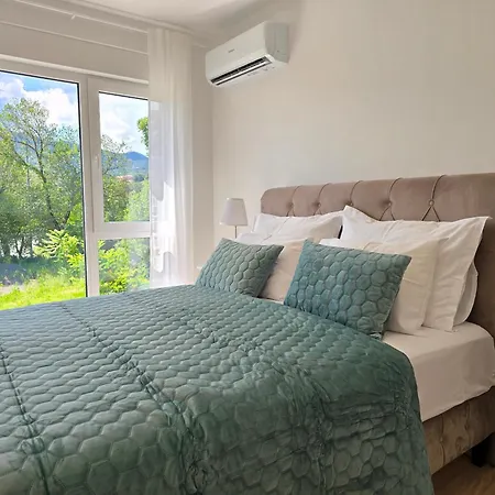 Moonhlight With Private Rooftop Terrace Διαμέρισμα