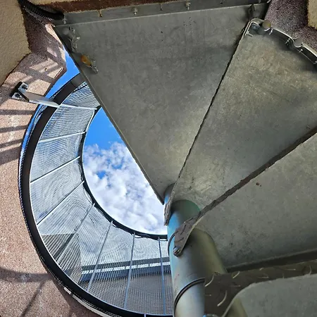 Διαμέρισμα Moonhlight With Private Rooftop Terrace Matulji