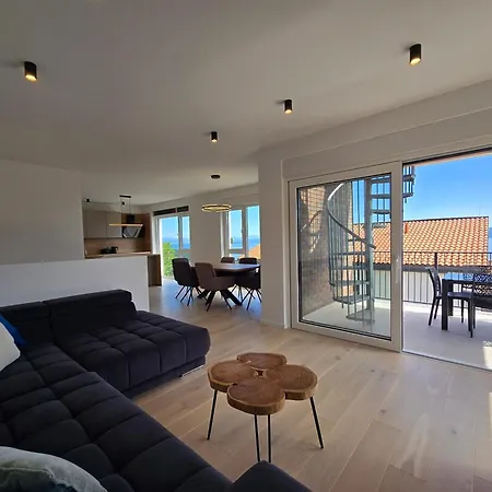Διαμέρισμα Moonhlight With Private Rooftop Terrace